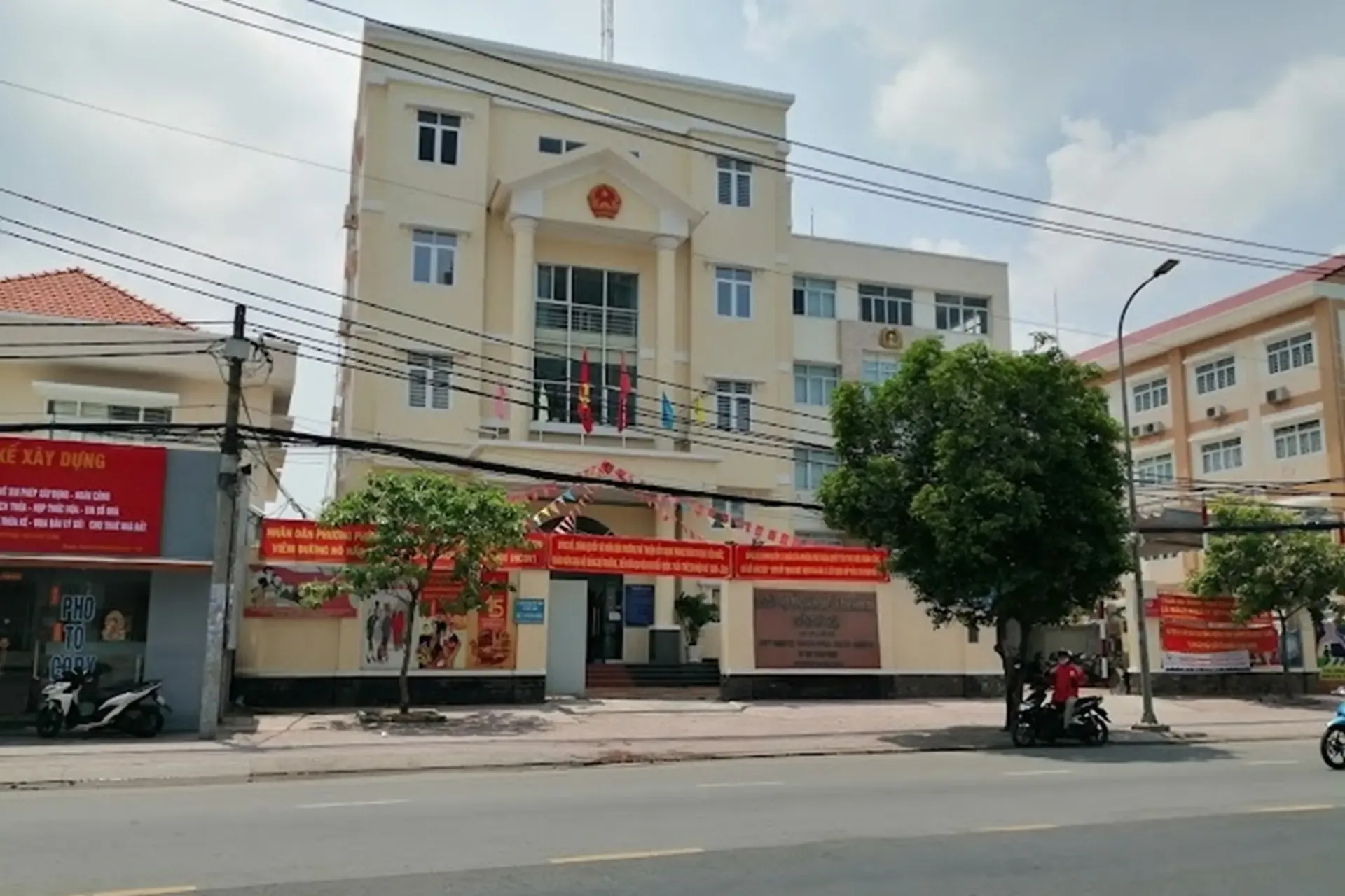 Thu Mua Phế Liệu Phường Phú Thuận Giá Cao, Tận Nơi 1 thu mua phế liệu phường Phú Thuận